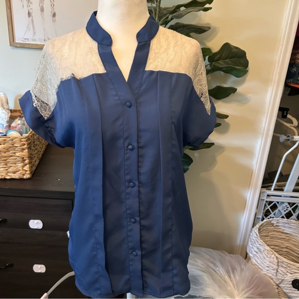The Limited v neck blouse top, blue with lace size XS